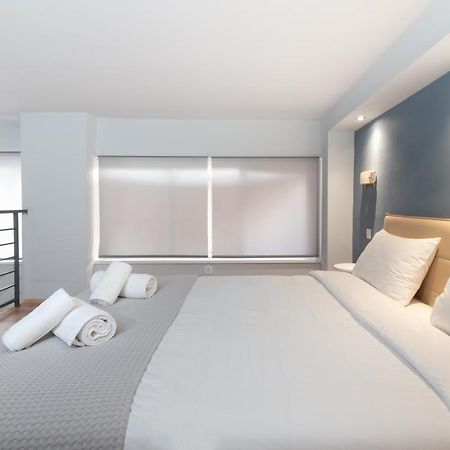 Spacious Apartment-600M From The Subway أثينا المظهر الخارجي الصورة